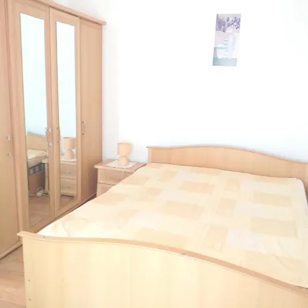 Apartamento Ulica Radnjaca Xxi *